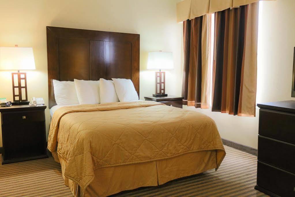 Candlewood Suites Stafford Х'юстон Екстер'єр фото